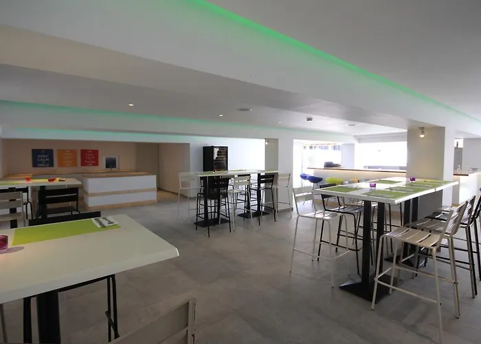 Lägenhetshotell Sea Cleonapa 3*