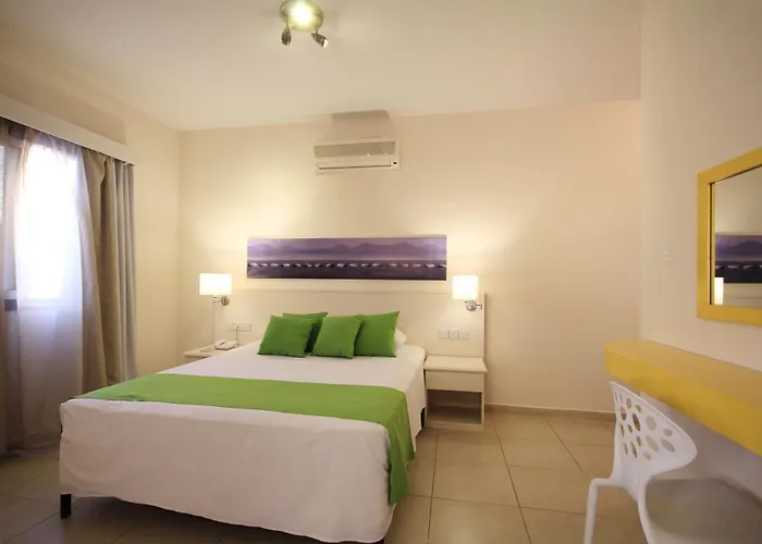 Sea Cleonapa Apartahotel