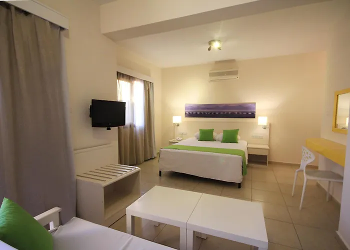 Sea Cleonapa Apartahotel